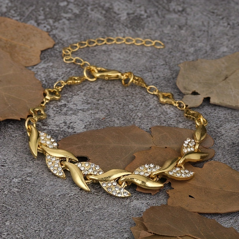 18K Gold Plated Copper Bangle Bracelet Inlaid with Shiny Zircon
