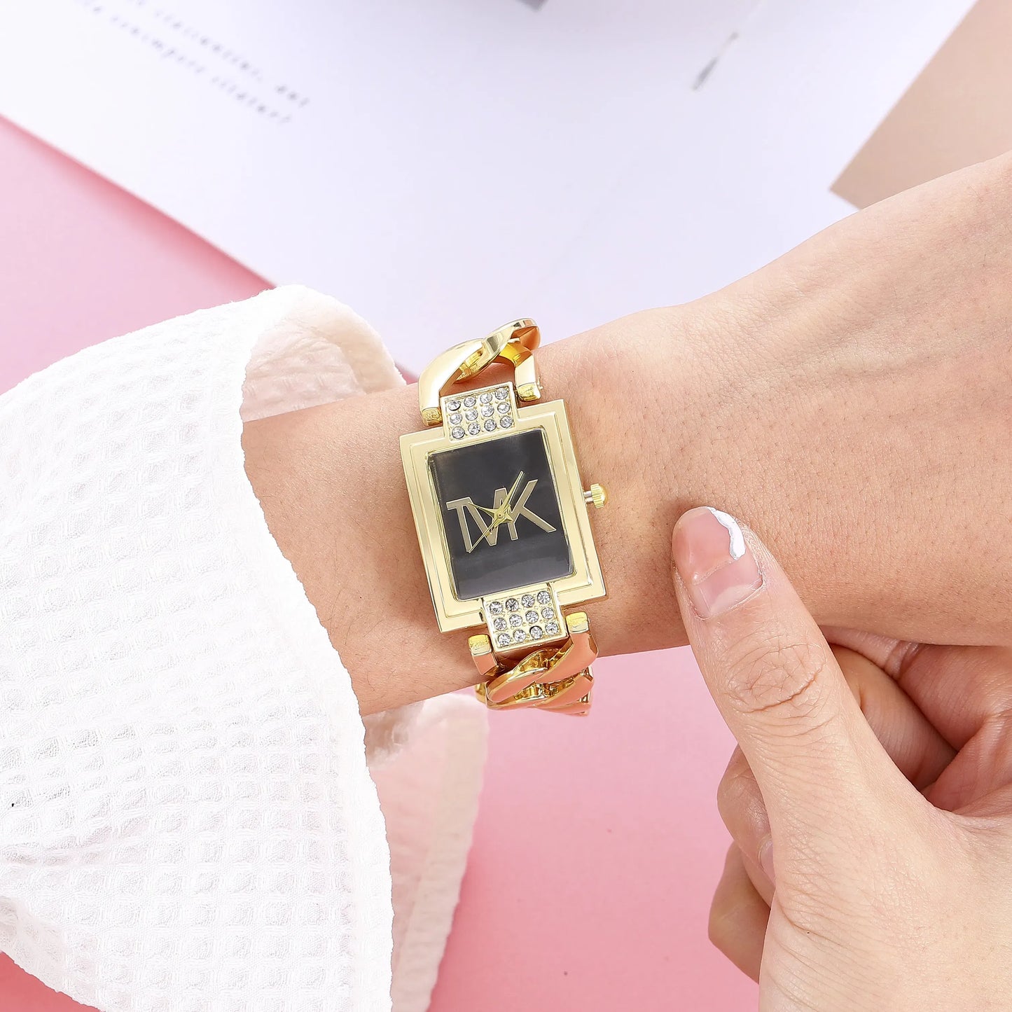 BRONZE Luxury Women's Quartz Watch with Elegant Style Metal Square Strap
