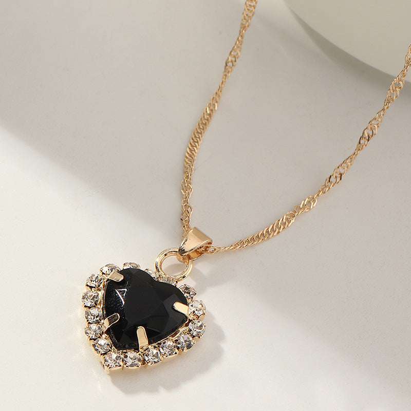 Simple Clavicle Zircon Glass Love Necklace