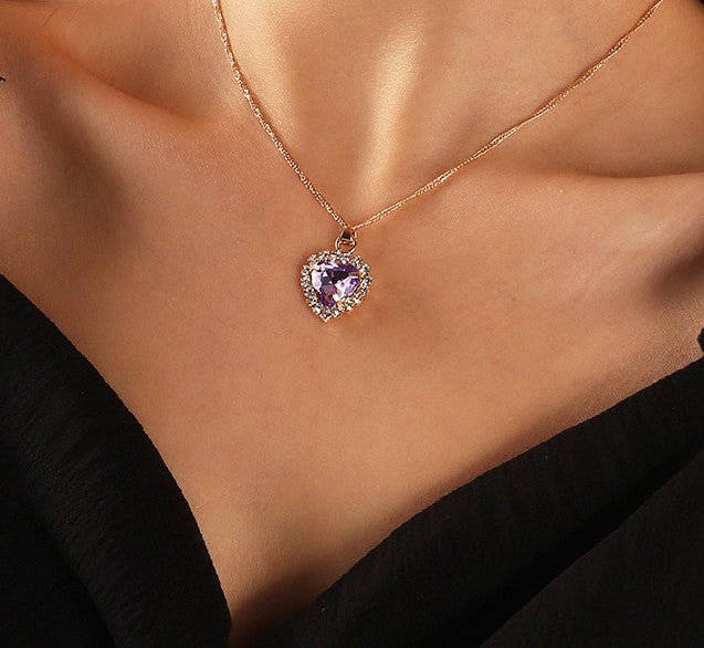 Simple Clavicle Zircon Glass Love Necklace